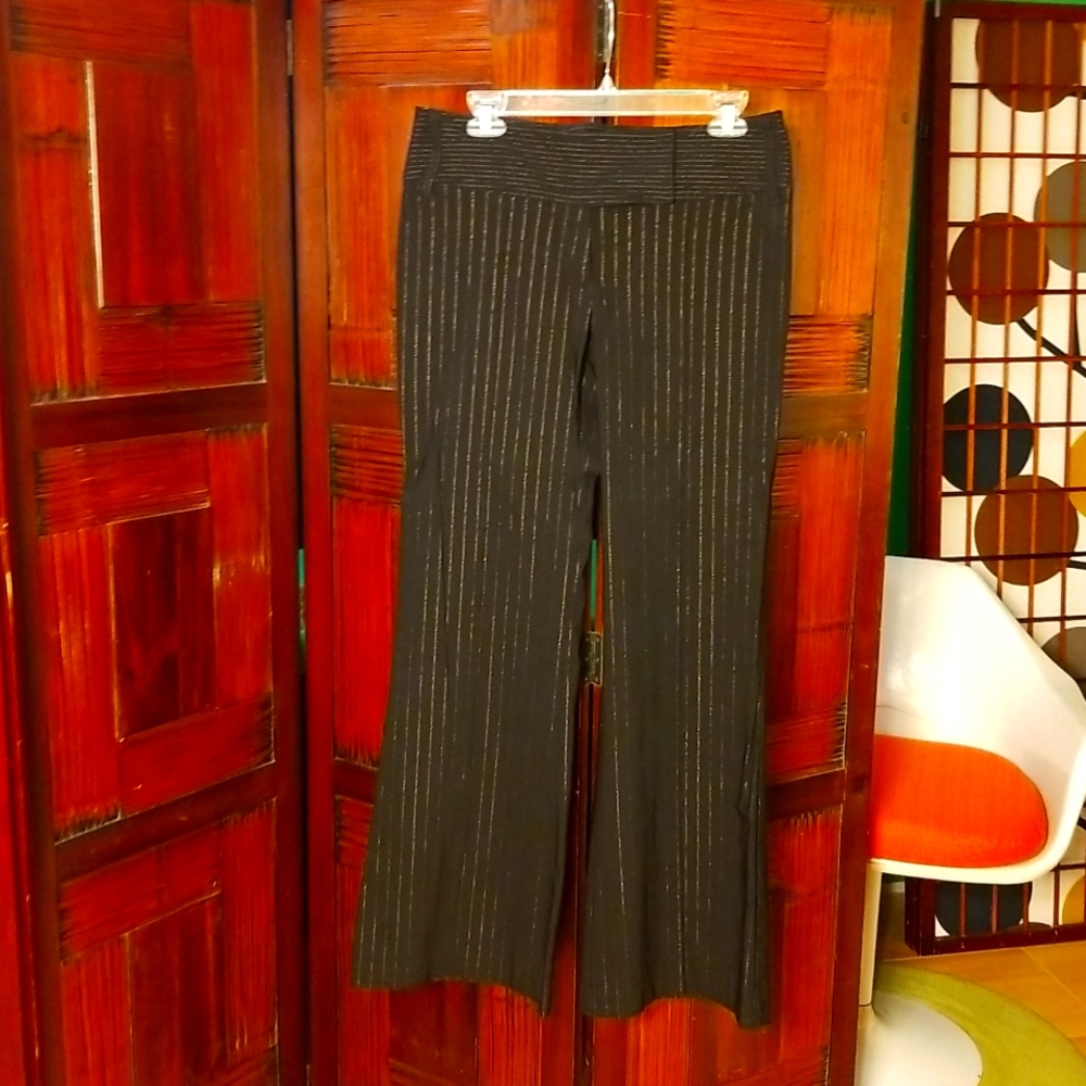 Bisou Bisou pinstripe stretch pants size 8